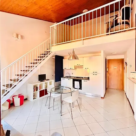 法尔科内22号公寓 * 博洛尼亚