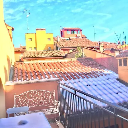 Falcone 22 * Bologna