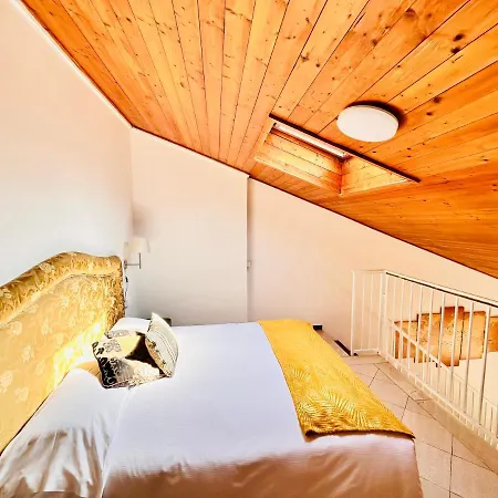 Apartment Falcone 22 *