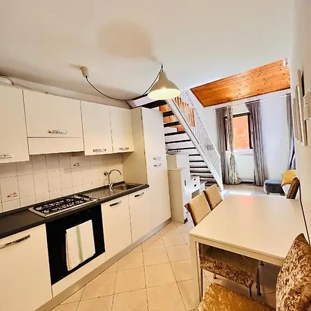 Apartment Falcone 22 *